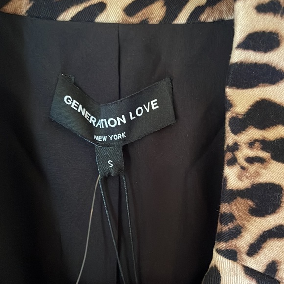 Jacket - Picture 4 of 5